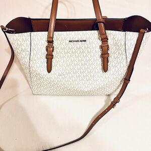 Michael Kors Sally Large 2-in-1 Logo Tote Bag EUC